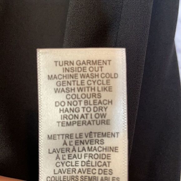 RICKI’S Flowy Flutter Sleeve Top Size 0 - Picture 7 of 7